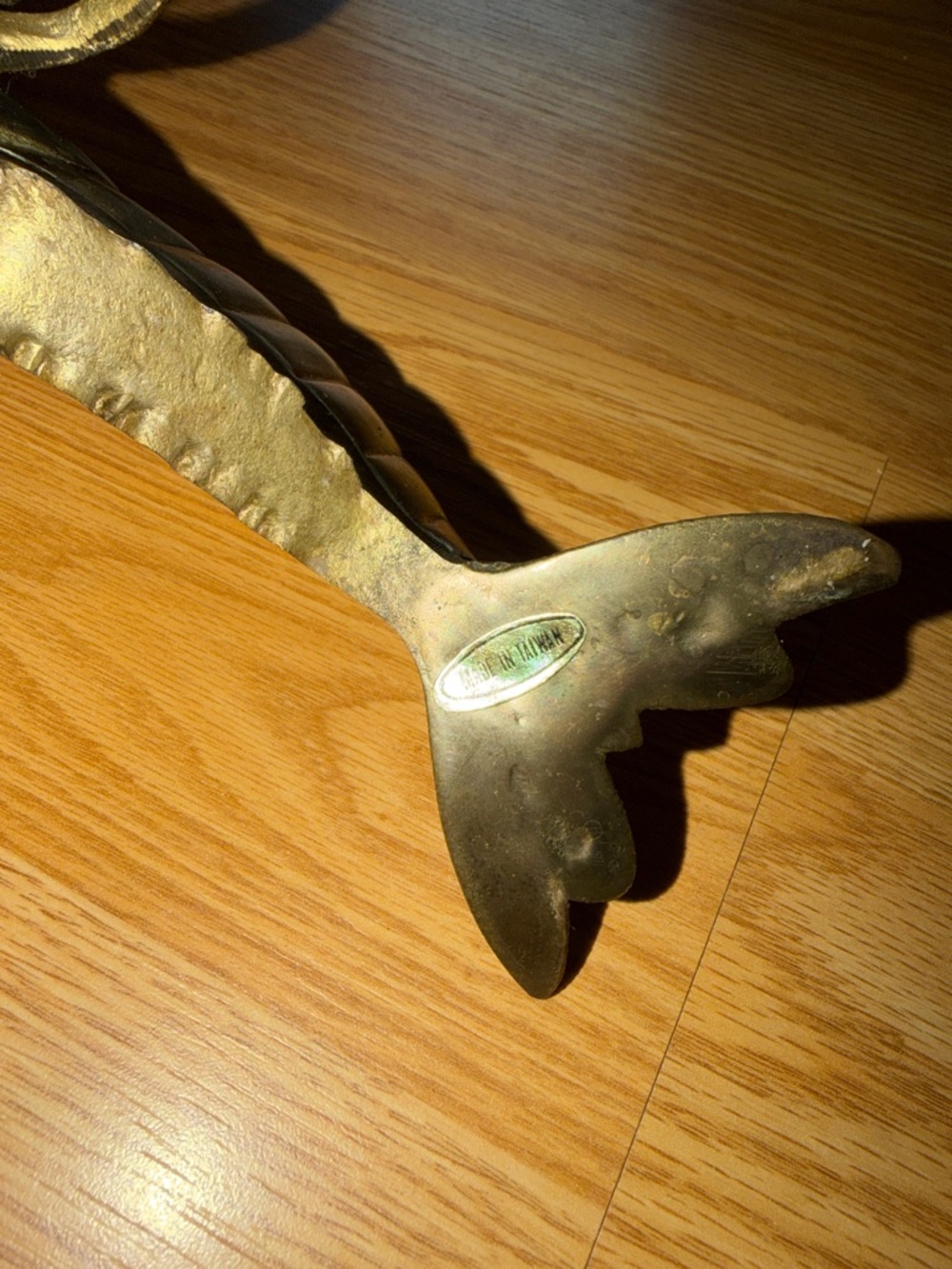 Vintage Brass Lobster Sculpture - Coastal Home Accent - Picture 5 of 6